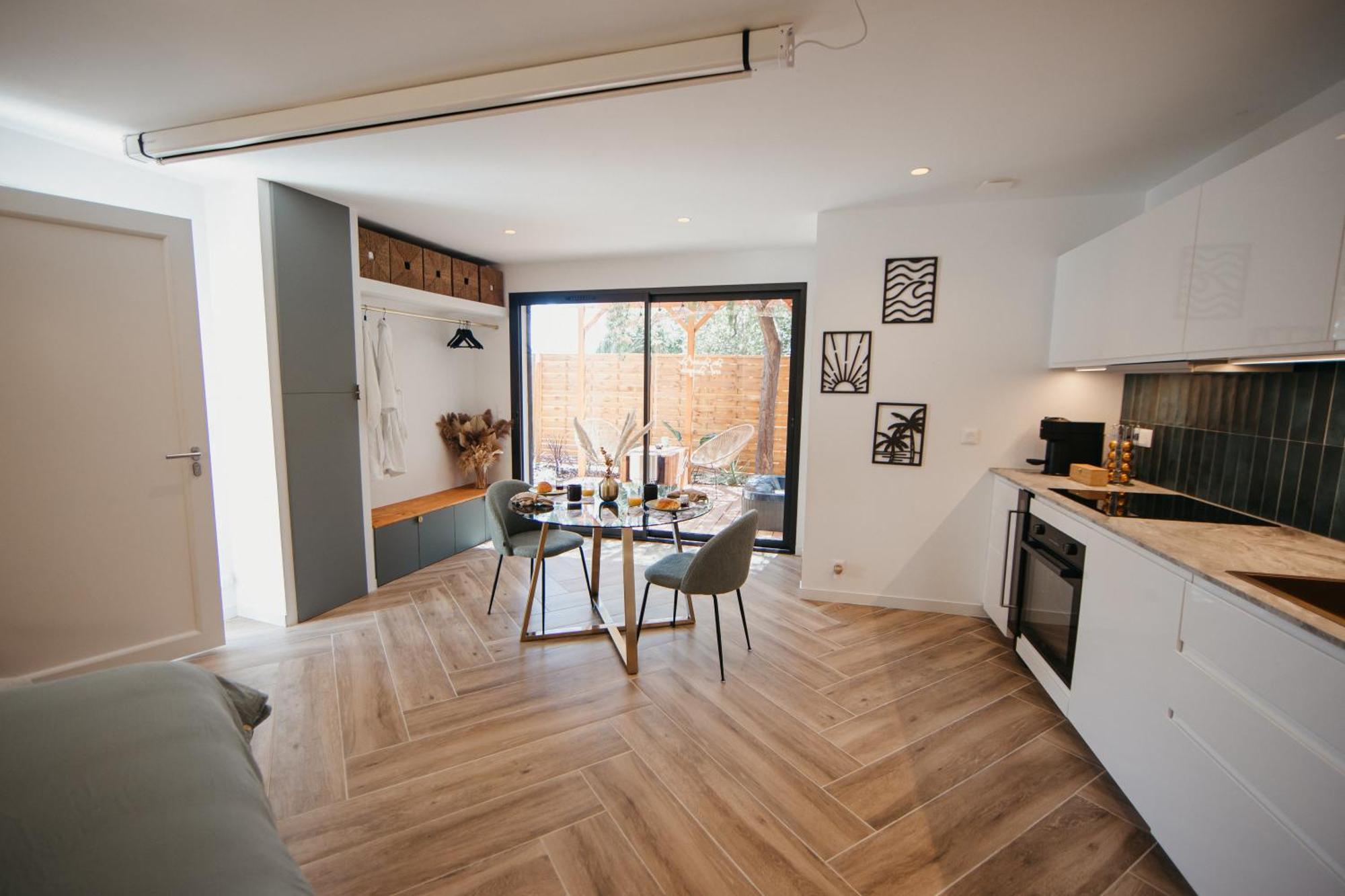 Love & Sunsets Suite Sausset-les-Pins Esterno foto